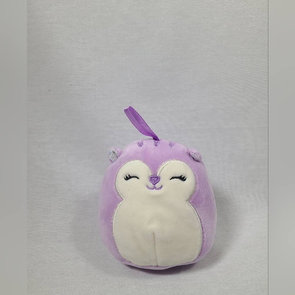 Squishmallow 4” Sydnee the Squirrel Ornament, 2022 Christmas